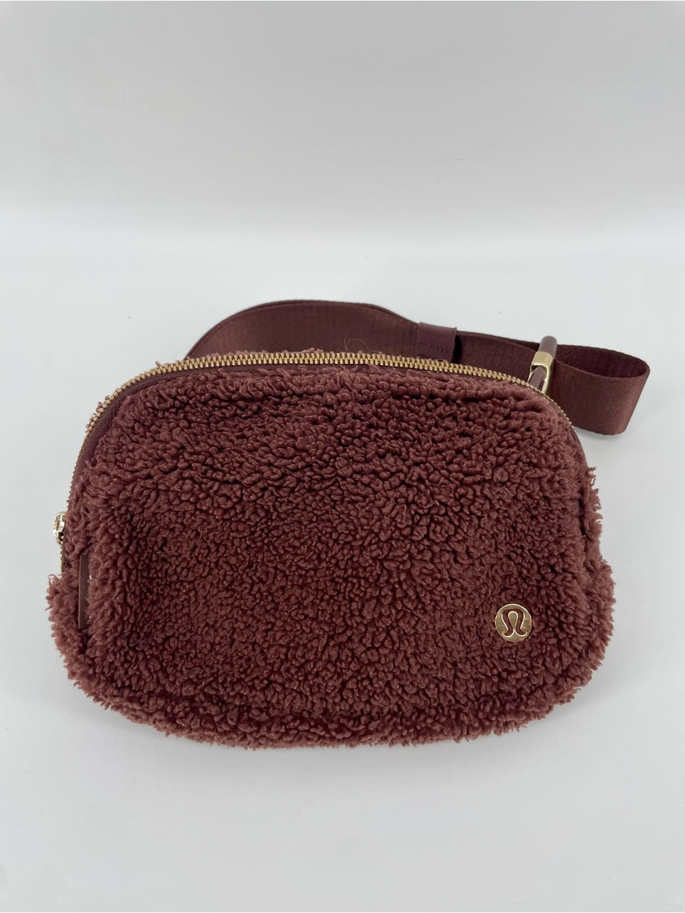 Lululemon Athletica Everywhere Belt Bag Fanny Pack Brown Sherpa